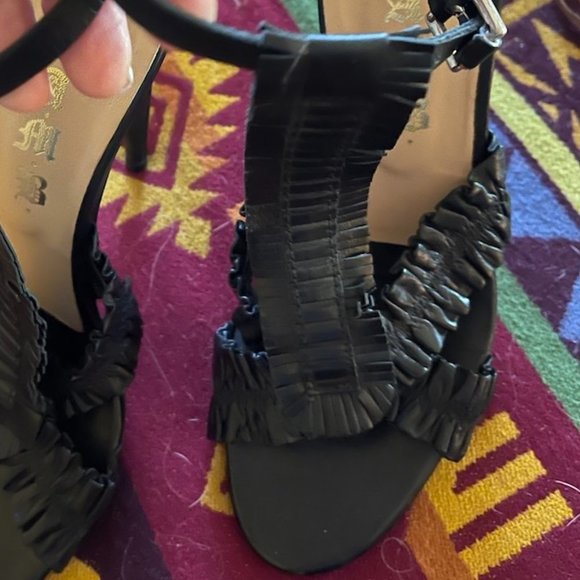 Lamb Gwen Stefani Black Leather heels - Picture 4 of 8